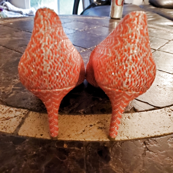 Alfani Womens Jeules Pointed Toe Slip On Pumps Red 10 NWOT - Picture 4 of 5